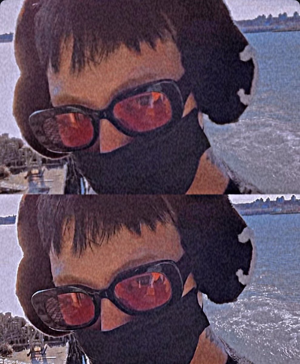 drops the thirstiest pic on main then immediately goes into pookie mode never change jiyong