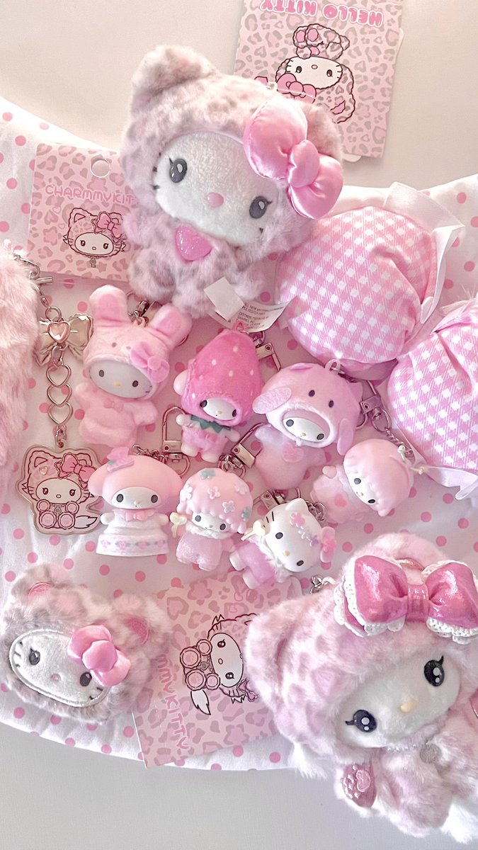 ( ᵒ̴̶̷ .＾ )ಎ💕