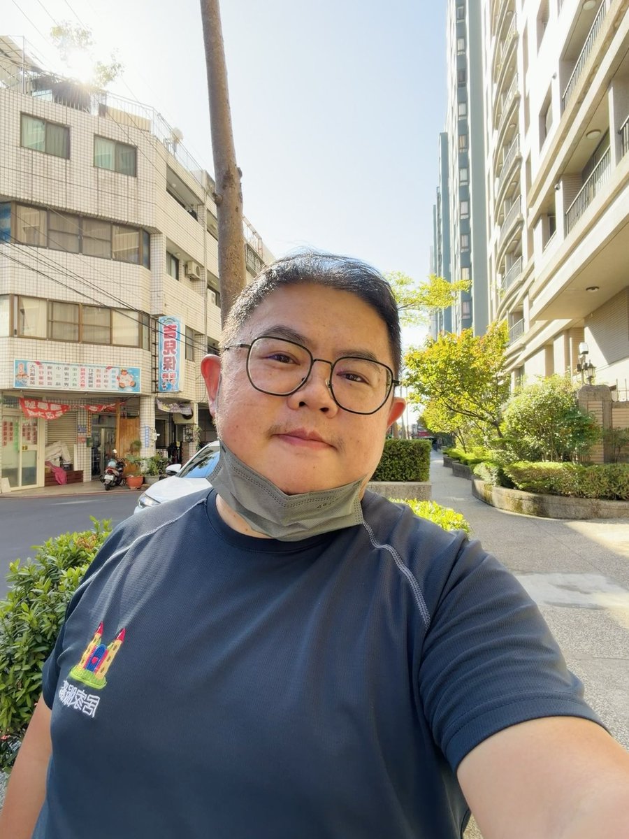 請大家好好善待到你們家服務的居家服務員，他們這麼可愛🥰🥰

台中有長照問題或需求的都可以問問喔～