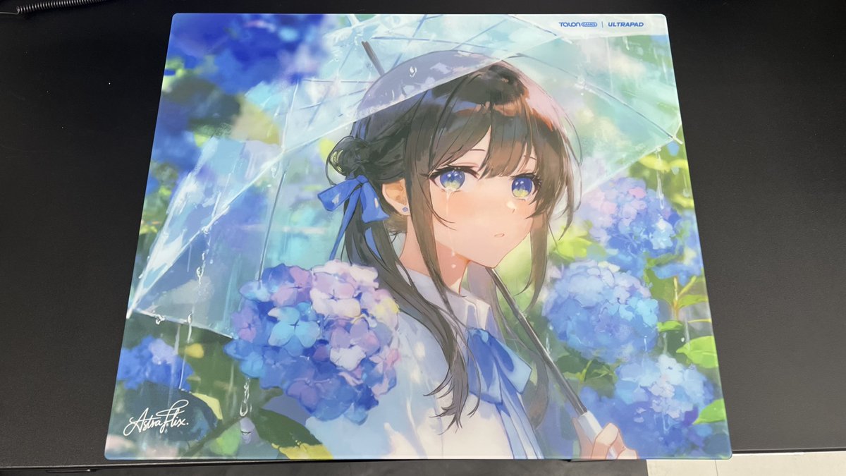 PCONES's tweet image. 新規取扱開始🎊🎉

TALONGAMESのマウスパッドやアクセサリが入荷しました！

ガラスマウスパッド「渚」
布マウスパッド「幻」「星」「雷」

490×420mmサイズが多い中、330×260mmの少し小さいサイズもあるのがとても👍

ほかソールやグリップテープもございます💫…