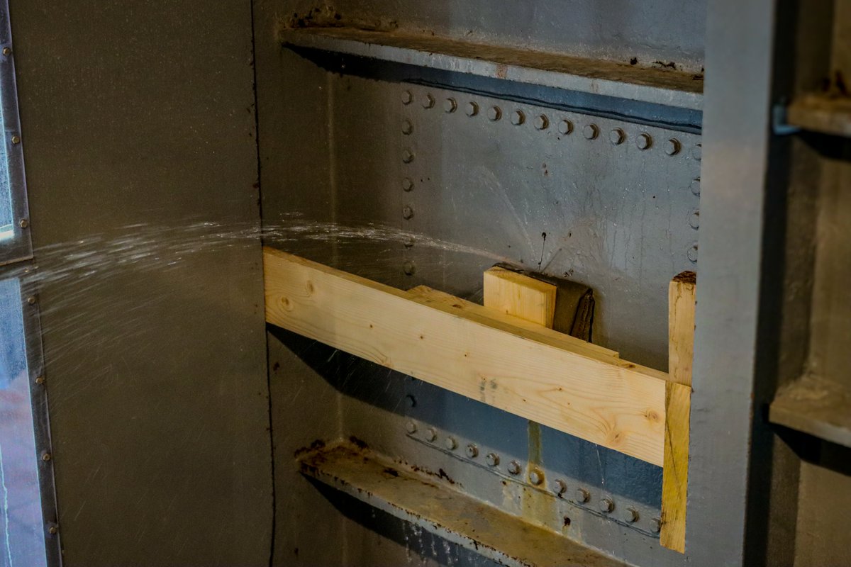 STC_EUMAM_UA's tweet image. 💧When every second counts, teamwork keeps the ship afloat.
Ukrainian trainees practise sealing leaks under real water pressure - a key skill for naval resilience and survival at sea.
 
#EUMAM_UA #DamageControl #EUdefence #NavalSupport #StandWithUkraine