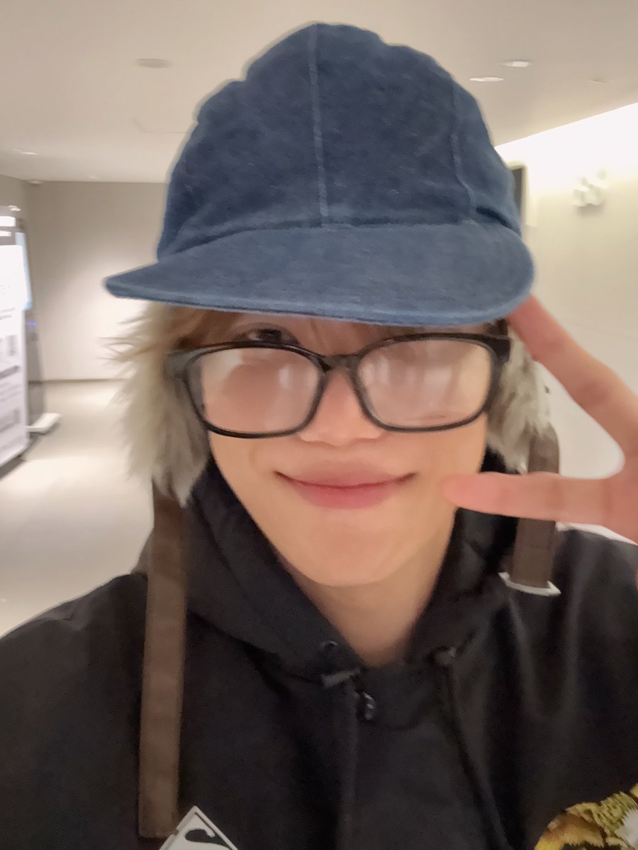 Ace_BBH's tweet image. JONGIN BBL!! LOVEEEE 🥹💛

📸
&quot;Condition fully charged🧸&quot;