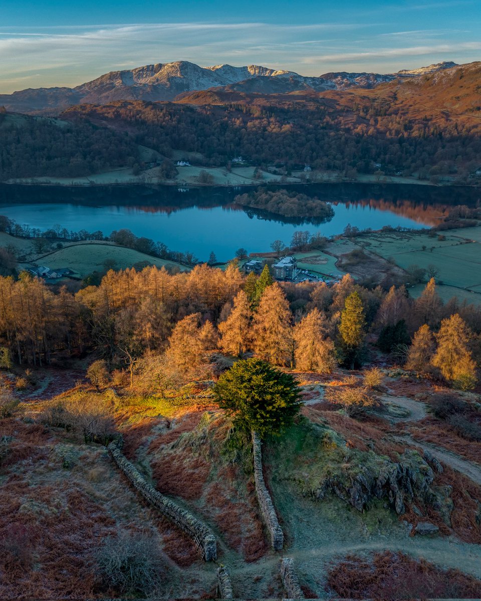 lakesrhino's tweet photo. Morning everyone I hope you are well. Descending from Alcock Tarn with views across Grasmere before the rain came and dropped 3 inches on Ambleside yesterday! Have a great day.

#LakeDistrict https://t.co/AAnKLapYTe