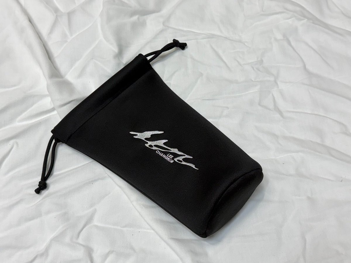 zanmang_e's tweet image. 소중한 마따봉? 짱카롱봉? 파우치
공구하면 함께 구매하실분 있어여..?