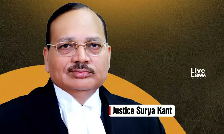 LiveLawIndia's tweet image. #BREAKING &quot;Where is the order of the Govt of India declaring the Rohingyas as refugees? If there is no legal status of a refugee, and somebody is an intruder, and he enters illegally,  do we have an obligation to keep that fellow here?&quot; - Chief Justice of India Surya Kant.

&quot;If…