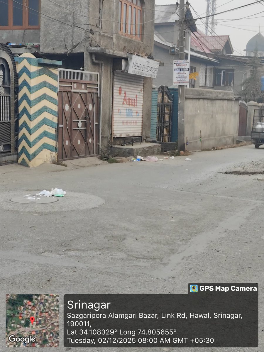 MirMoazzam's tweet photo. @SMC_24x7 Nothing has changed since i lodged a complaint. These people should be identified.These things shouldn't be normalised. https://t.co/FDmXc8NUCX