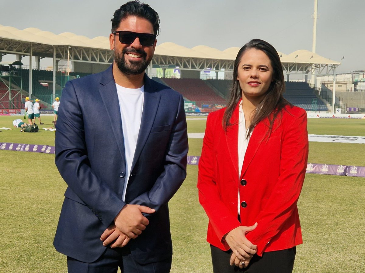 sheikhyssj1's tweet image. A pleasure working with two Pakistani women’s international cricketers - who are now rocking the media world. Keep rising sisters. Mashallah 

@kainatimtiaz16 @aimanunver @TheRealPCB 

#pakistanwomenscricket #KeepRising #rolemodels #Mashallah 🤩