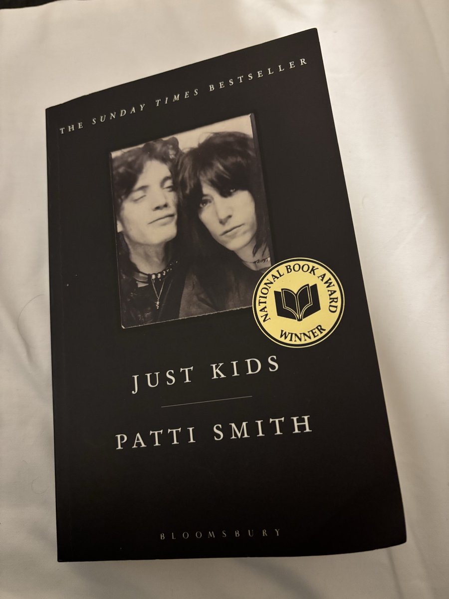 It’s the first Monday of December, so here’s a new issue of Words for Worlds, the F-SF newsletter with an Indian slant. 

feat. reading Patti Smith, the Alastair Reynolds backlist, new writing on tropes in modern SFF media, and more.

Link in tweet below. 👇🏼