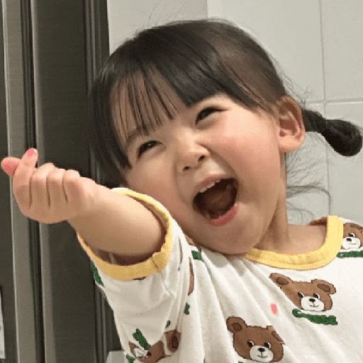 Happy Tuesday everyone 

Have a great day 

I love December 🫶