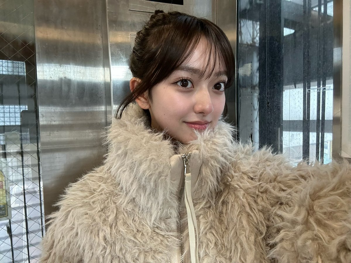 sora_maruya_'s tweet photo. 12月もよろしくね☃️

#ミスマガジン2025 https://t.co/dXQCz2APdg
