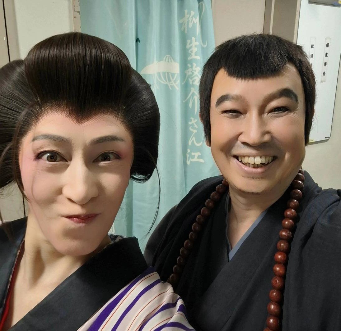 zenshinza's tweet image. ／『#雨あがる』
＼ブログをアップしたぞ✍🏻

無事に千穐楽を迎えたのじゃ😆
カーテンコールでは #松原健之 さんの無茶振りもあったそうじゃぞ🤣

無事に千穐楽を迎えました‼️ #北澤知奈美
🔗note.com/zenshinza/n/n1…

#山本周五郎　#おしゃべり物語　#仙台