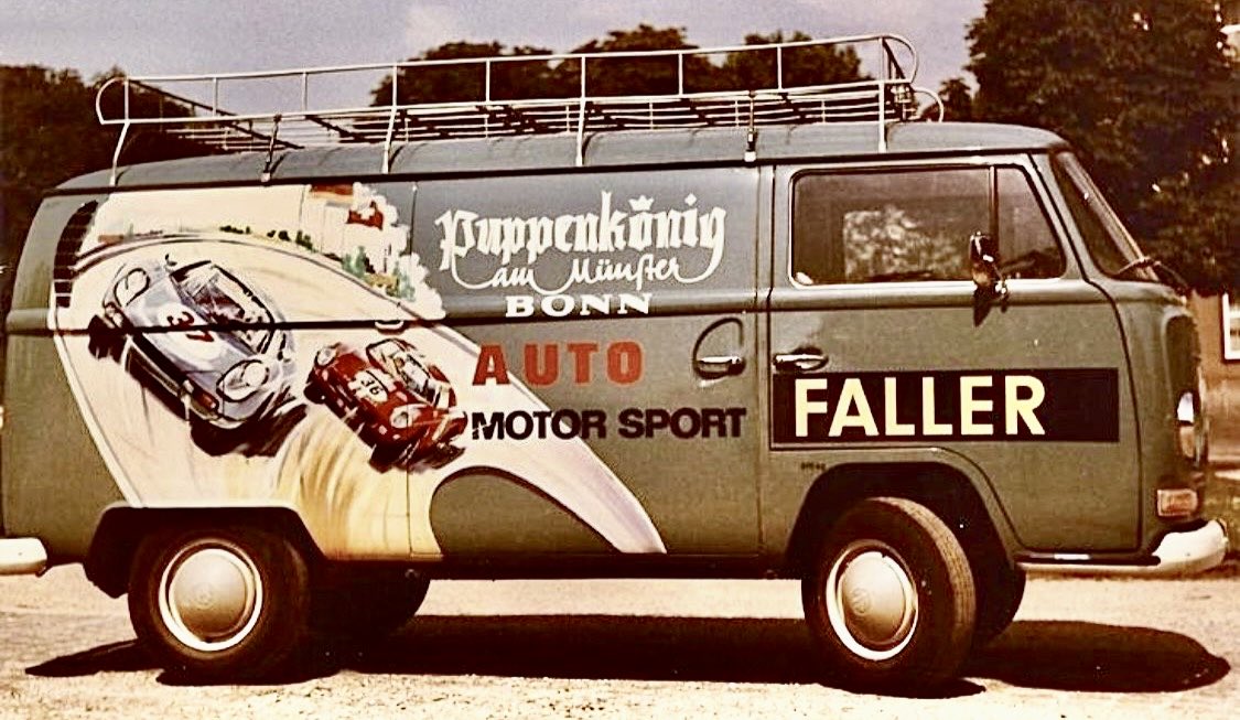 Volkswagen4ever's tweet photo. #throwback #baywindow #vw #volkswagen #motorsport #faller https://t.co/kUbHKltmhX