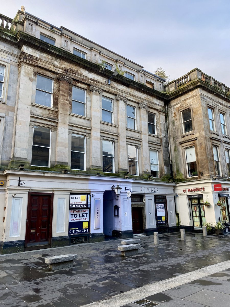MurphyNiallGLA's tweet image. Though it is ‘A’ listed and on what should be the finest ‘Glasgow Square’ in the city, sadly 15-19 Royal Exchange Square - which was built in 1830 by David Hamilton, the father of architecture in Glasgow - was initially inspected by the Buildings at Risk Register team in 2014…