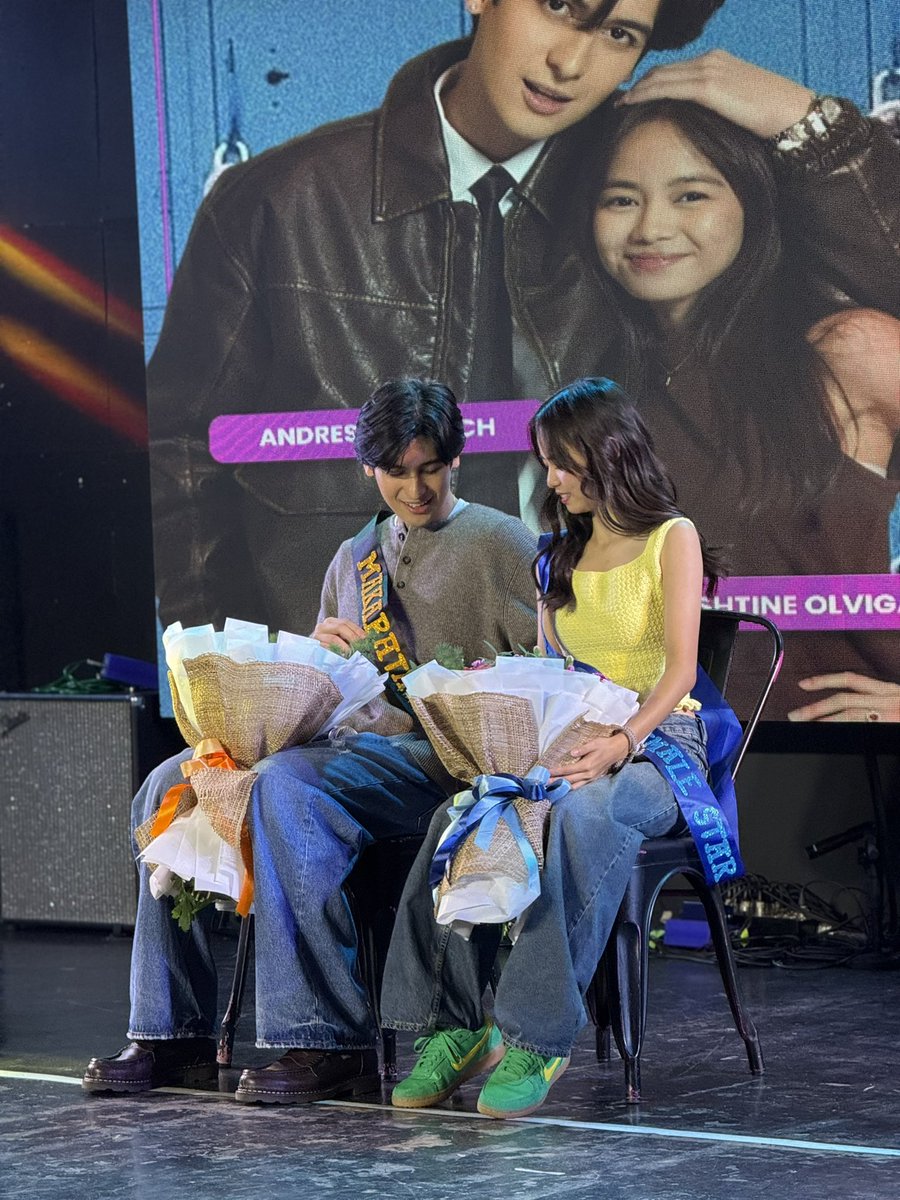 StudioVivaPH's tweet image. Kitang-kita sa mga mata ng #JayFer ang saya dahil sa pagmamahal ng fans 🤩

✨ Fan Meet and Greet with Andres Muhlach and Ashtine Olviga ✨

Ang Mutya ng Section E (The Dark Side) schedule Update! Our pilot episode is officially dropping on Dec 5 — get ready!