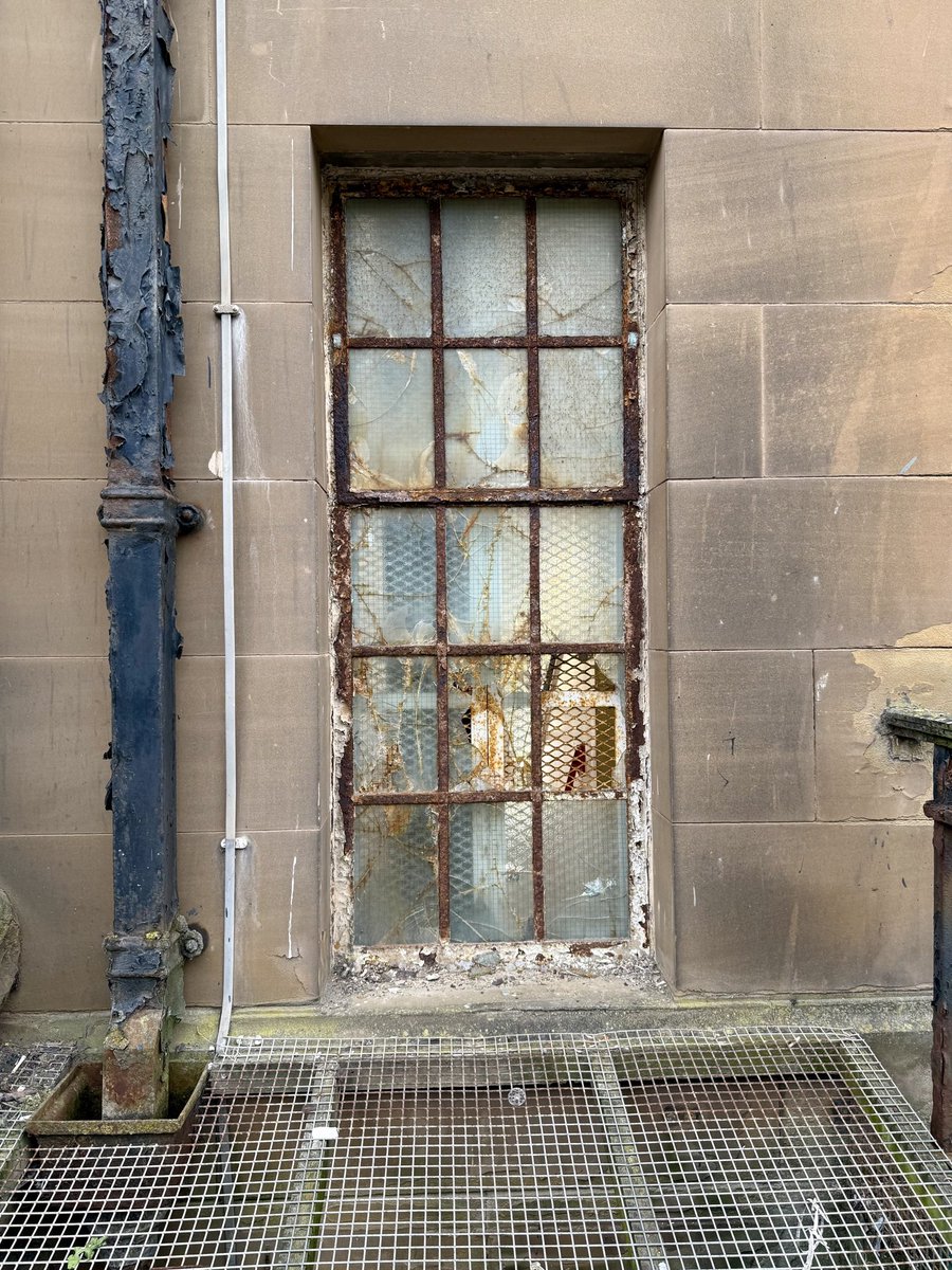 McindoeSue's tweet image. #AlphabetChallenge #WeekWForWindows