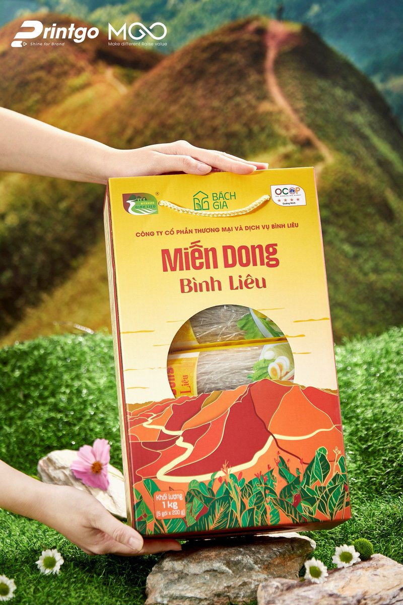 Printgovietnam's tweet image. THE KEY TO ELEVATING VIETNAMESE AGRI-BRANDS ✨
Binh Lieu vermicelli once struggled in the market — great quality, but outdated packaging held it back.
Link: printgo.vn/branding-thiet…
#Printgo #OCOP #PackagingDesign