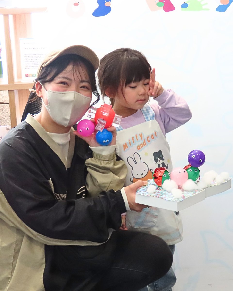 SabaeSDGsCenter's tweet image. 📣NHK福井放送局×こしの都ネットワーク
「テレビのカケラでなにつくる？」開催しました！
紅白や大河で使われたセット廃材で、子どもたちが自由に作品づくり。ご参加ありがとうございました。
当日の様子は12/6(土)～12(金)、こしの都ネットワークの番組「たん9」で放送📺✨
#ワークショップ #SDGs