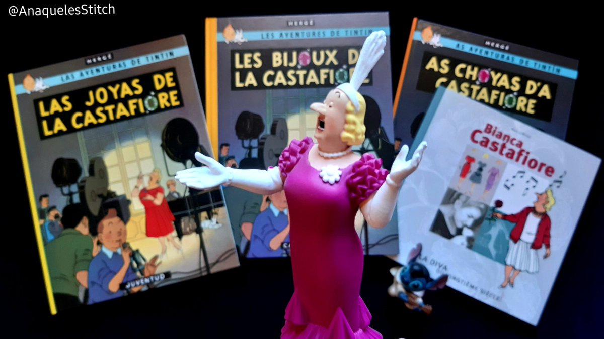 ¡102° aniversario de la divina Maria Callas!
---
La más portentosa y trágica voz del 'bel canto'...
La más célebre de las sopranos, con permiso del 'ruiseñor de Milán'...
---
"Ah, je ris de me voir si belle en ce miroir..."
🎶🎶🎶