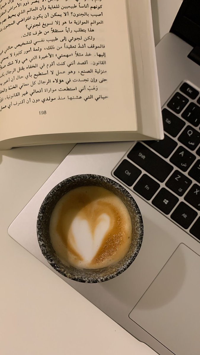 مـ و ن tweet media