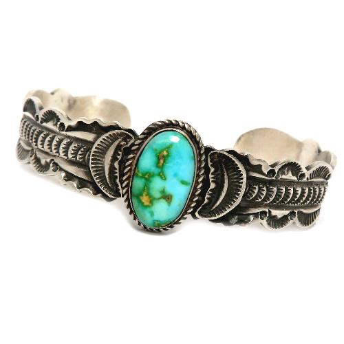 Leonald Maloney（レオナルドマロニー）作のバングルが入荷しました