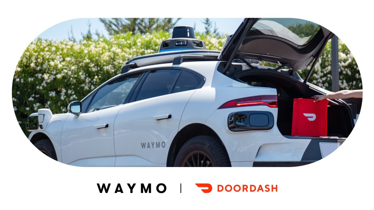 CompunetTech's tweet image. Delivery by driverless car? Waymo is partnering with DoorDash to pilot robotic delivery, a sign that autonomous tech is moving beyond rides. Is this a good thing for restaurants and consumers?

#AutonomousDelivery #Logistics #Waymo #DoorDash tcrn.ch/44K3Zb5