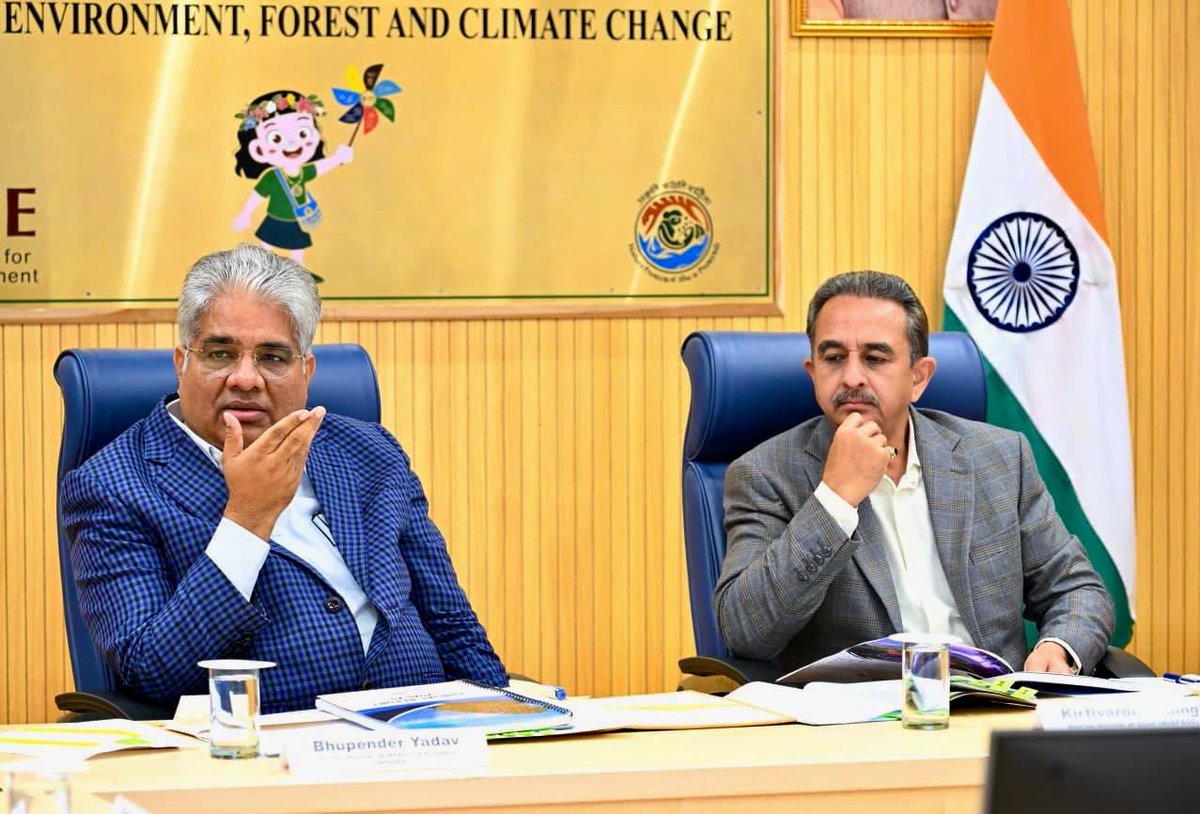 byadavbjp's tweet image. Chaired the 26th meeting of GB Pant Society of Himalayan Environment and Development in Delhi today. MoS Shri @KVSinghMPGonda also attended the meeting.

Looking at the importance of primary research in biodiversity conservation, sustainable development, and evidence-based…