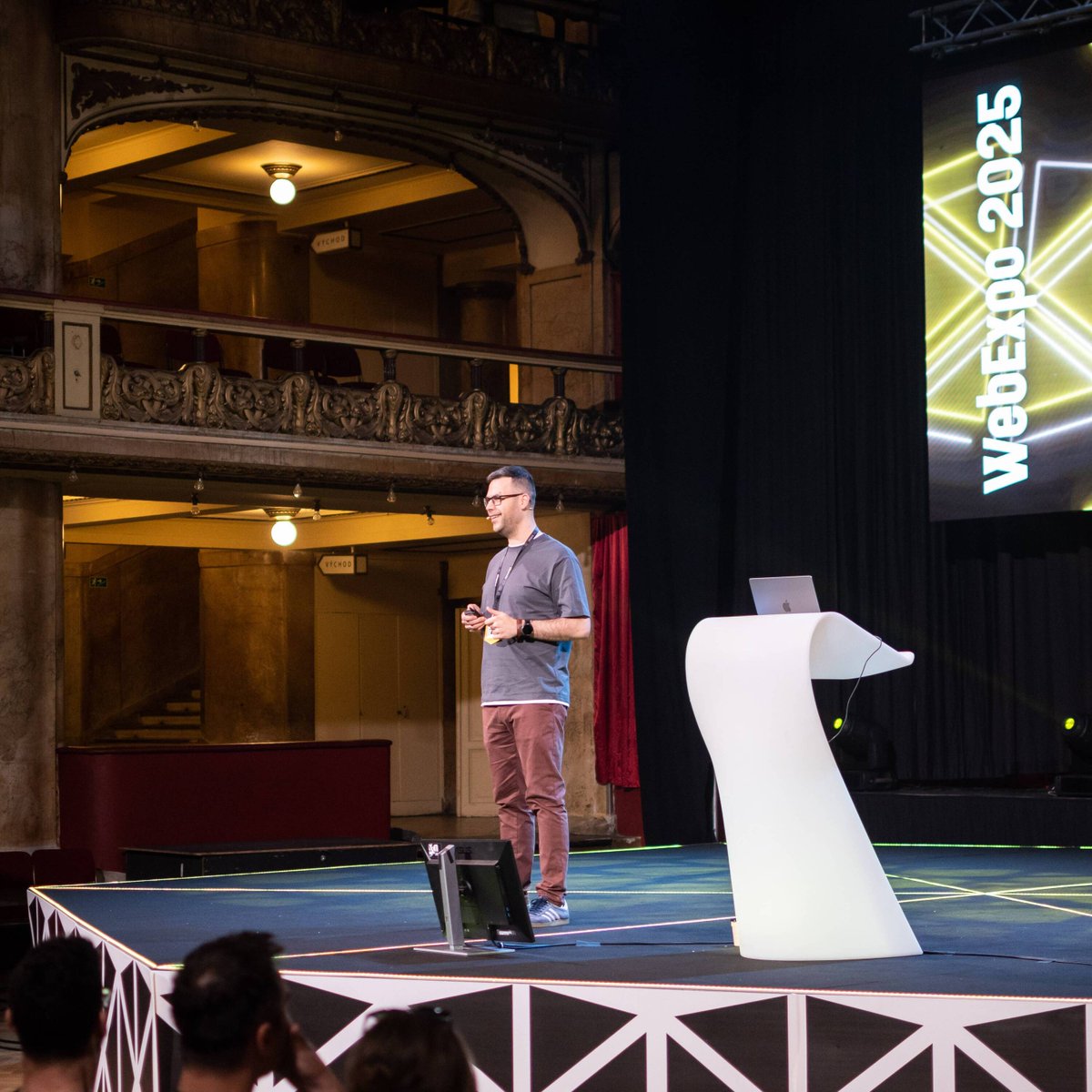 webexpo's tweet image. 20 years of web dev chaos and “wait… what” moments.

At WebExpo 2025, @KrasimirTsonev zipped us through the web’s origins. The first surviving webpage, early Ajax, the rise and fall of Flash and the reminder that HTML, CSS and JS still carry everything.

Your nostalgia button 👇