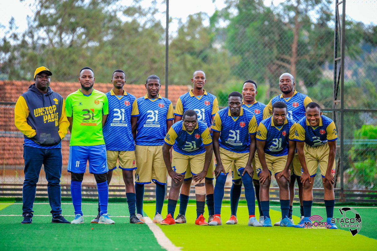 The 3 teams <a href="/Embengo_FC/">SEASON 5 CHAMPIONS 🏆</a> <a href="/Abaclassfc/">ABA CLASS FC ⭐️</a> and <a href="/IpaalaFc/">Ipaala FC</a> finished top 3 last season.
They all cooked in regards to the Comodo kit.
Whom do you think served deliciously?
#Back2OurRootsEdition