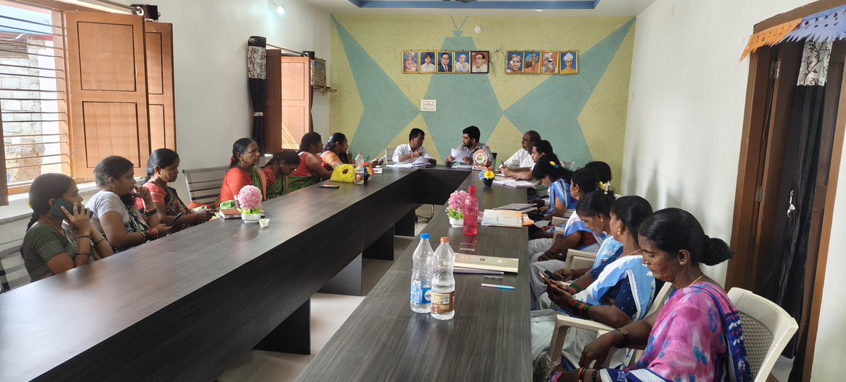 PCMGPCs's tweet image. Visited Timmapur Village, Morthad Mandal for MWFGP data validation. Met GP Secretary, verified department data with FA, SHG reps, CHO, ASHA, AWW &amp;amp; HM, and discussed steps to strengthen Women-Friendly GP practices.
— Devolla Manoj Kumar, PRA, Karnataka 
#MWFGP #ModelGP  #MoPR
