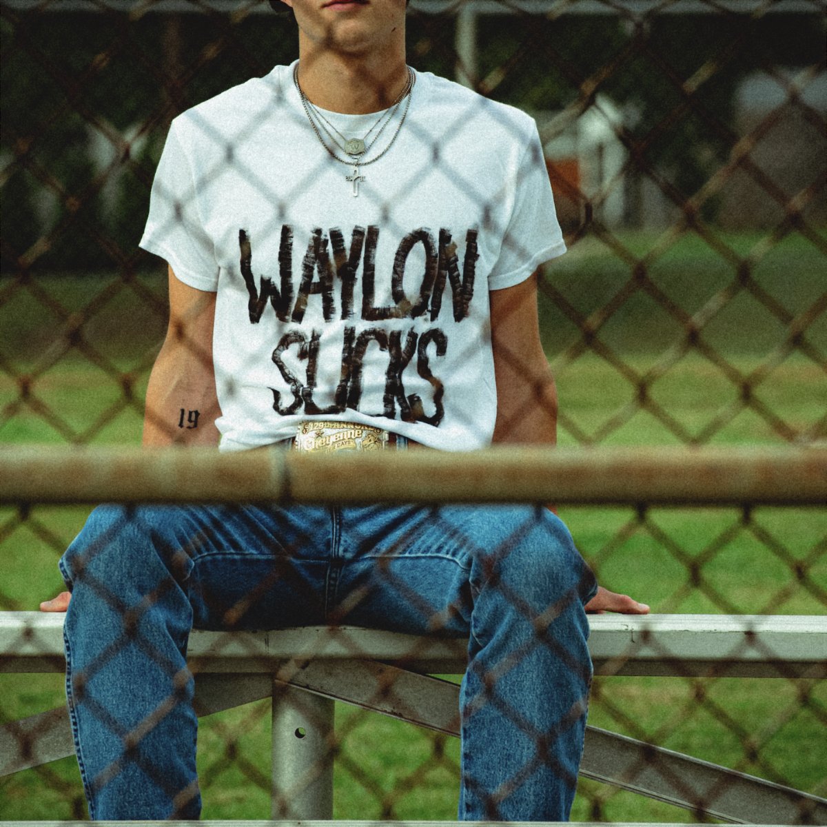 CMNI_More_Music's tweet image. The emerging singer, songwriter, and musician, has delivered his newest single, “Pretty...

#WaylonWyatt’s “#PrettyLittleLiar” Captures the #Timeless Sting of #HighSchool #Deception - By #ChristianLamitschka at #CountryMusicNewsInternational #Magazine countrymusicnewsinternational.com/waylon-wyatt-p…