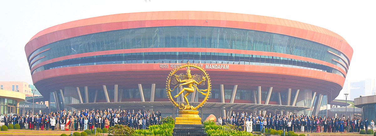 Union Minister for Finance and Corporate Affairs Smt. <a href="/nsitharaman/">Nirmala Sitharaman</a>, Union Minister for State for Finance Shri <a href="/mppchaudhary/">Pankaj Chaudhary</a>, with the Finance and Economic Ministers and senior leadership from member countries during a group photo at the #GFplenary2025 being held at Bharat