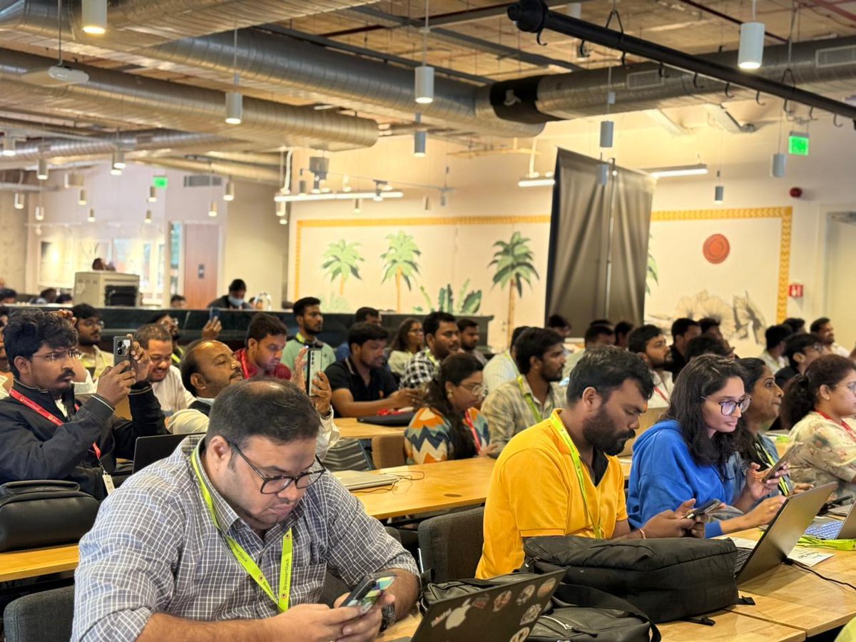 browserstack's tweet image. What. A. Day. 🔥
Our first-ever #DeveloperDay in Hyderabad was a full house — buzzing with curiosity, nonstop questions, standout sessions, and conversations that reminded us why this community is so special.

Testers and developers brought serious energy to the Testathon,…