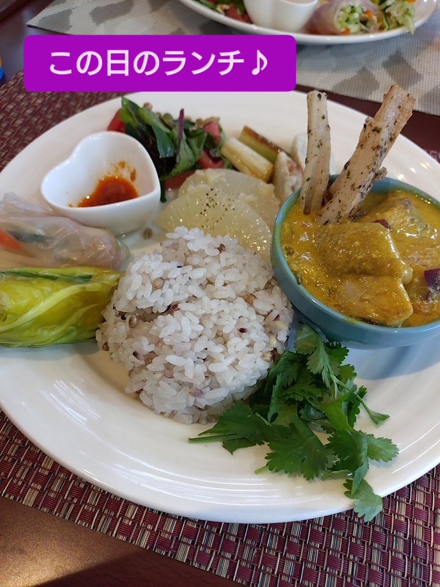 ayanyam1127's tweet image. 入学グッズ納品してきました😸
少なくなってしまったのでまた年明けに向けて作る予定です！

ランチも美味しくいただきました😋

#つくばみらい市
#みらい平
#あやにゃむランドの商品紹介