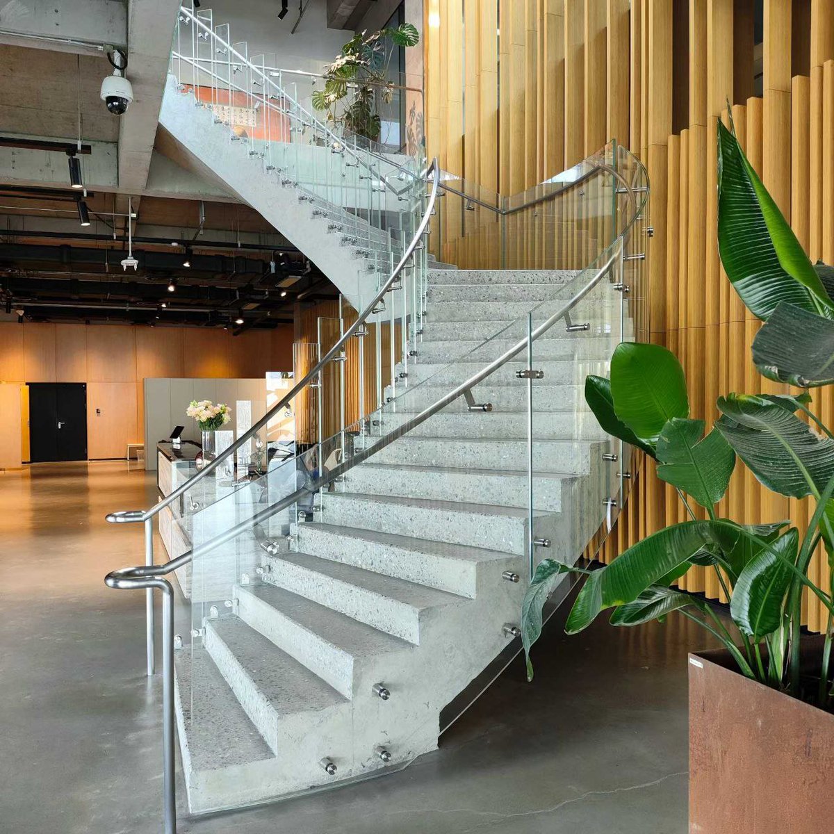 Epoch International tweet media