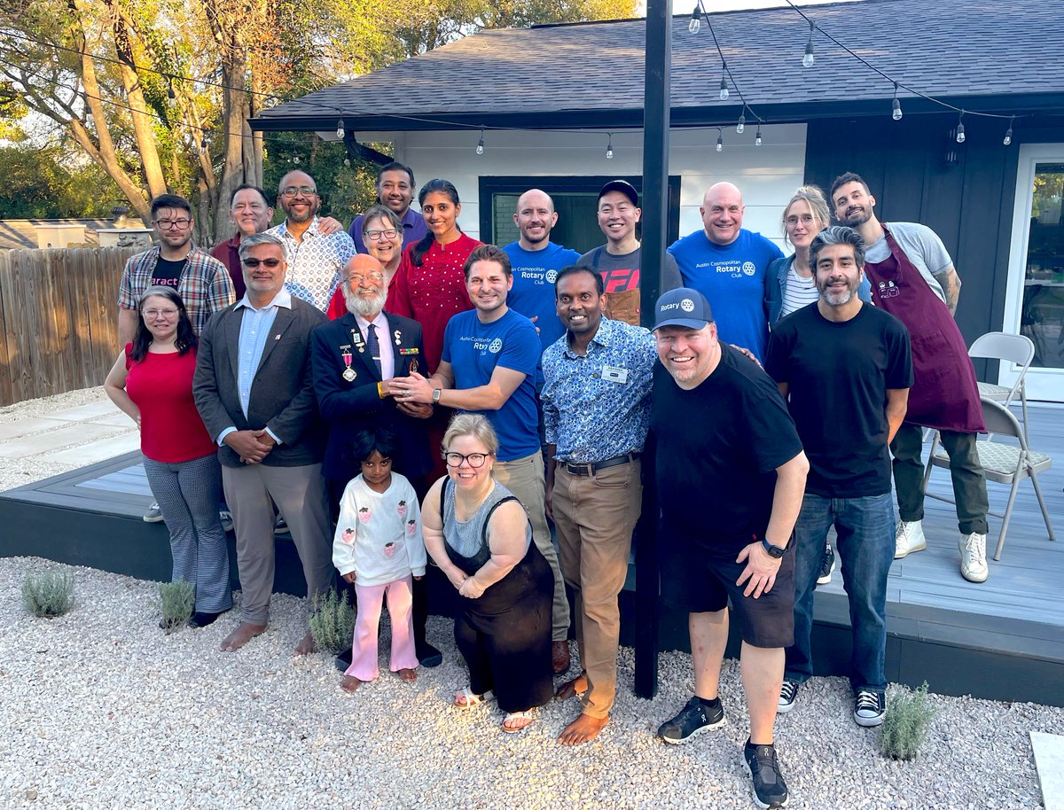 acrc's tweet image. 2 week-ends ago was our Club's Friendsgiving! We cooked 15 pot roast meals for @FostervillageTX , recorded a gastronomic video, received Padma Shri Deshpande Uday Vishwanath, instrumental in promoting the Indian sport of Mallakhamb &amp;amp; karaoke.
#AustinCosmoRotary #1DistrictStrong