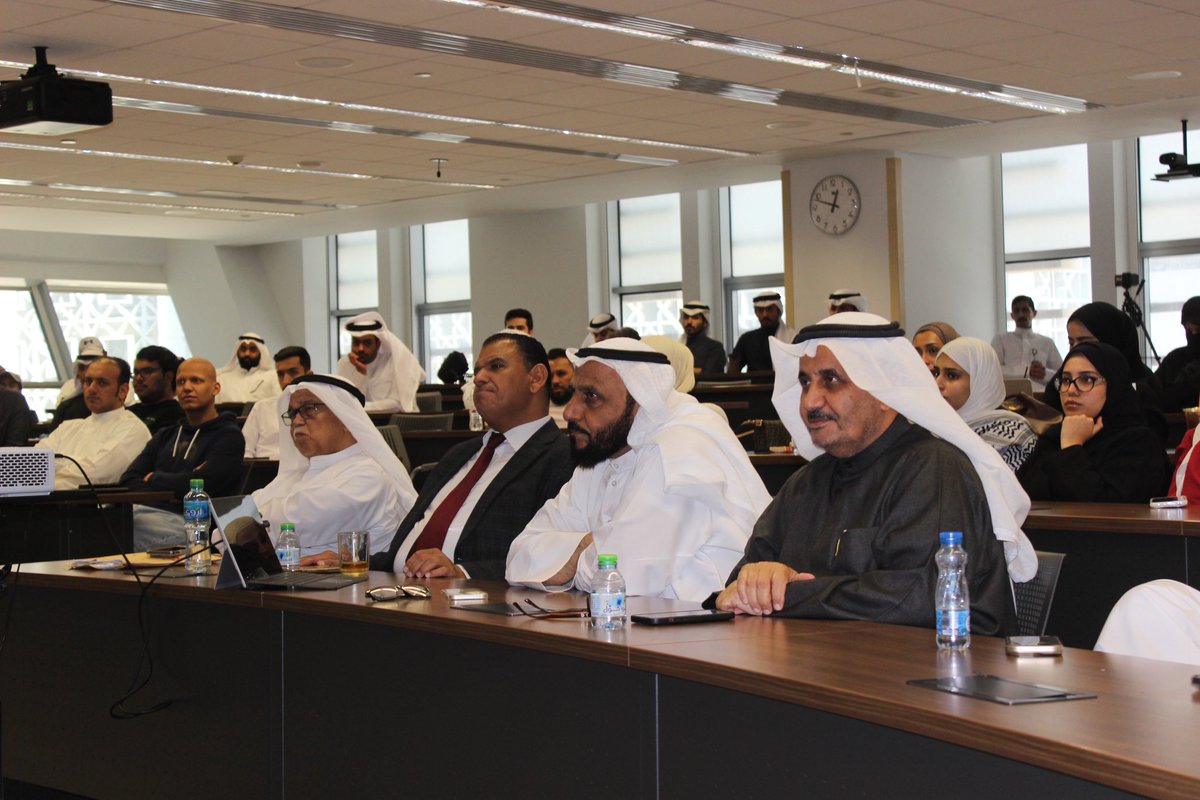 كلية الآداب - جامعة الكويت tweet media