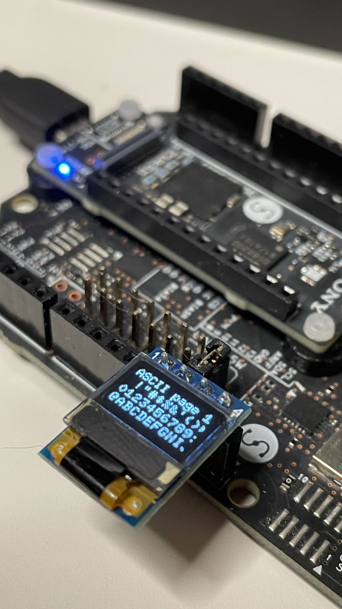 chrmlinux03's tweet image. #spresense 
おつかれちゃんでし
確認用超小型ディスプレイ
さすが #某C国 
#リナちゃんは特別な訓練を 
#SSD1315