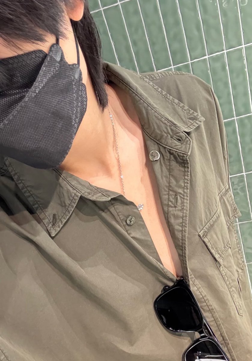 สินค้าตัวอย่าง - dr.fuu
9 นาฬิกา - SPF
ก่อนตาย - big ass
หวั่นไหว - bodyslam
ใจเย็น - pancake
กั๊ก - BUS