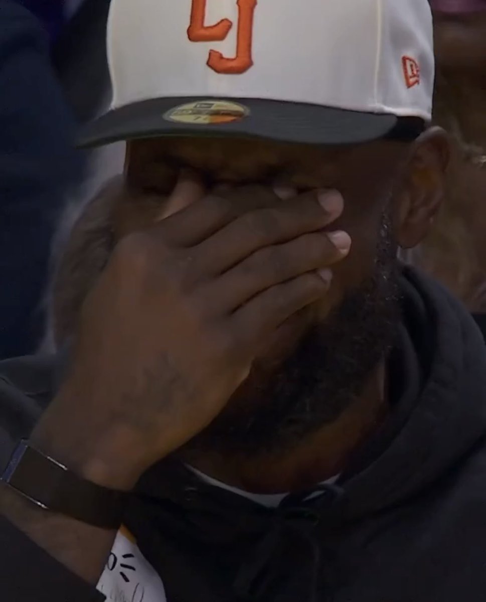 Χωρίς Ρέτσο με Καιρατ και ο Τσικινιο κάνει αγώνα δρόμου για να προλάβει.

#OlympiacosFC