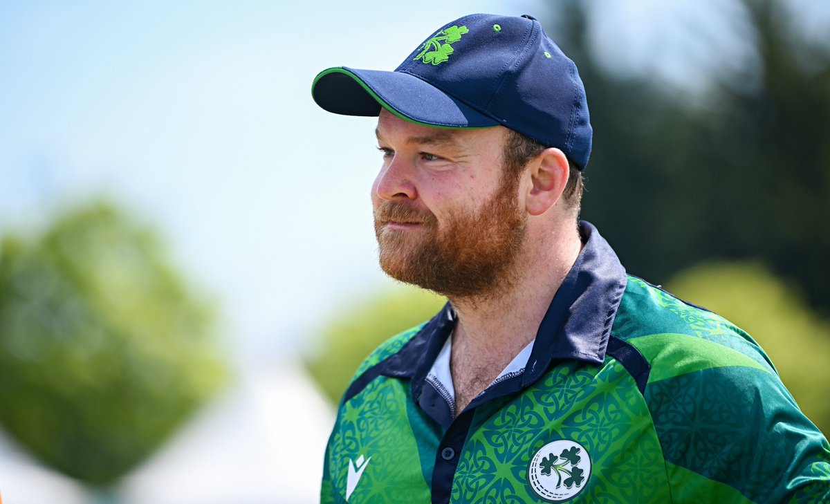 cricketireland's tweet image. █▓▒▒░░░MATCH UPDATE░░░▒▒▓█

OK, away we go. Will this be another historic day in Irish cricket?

👉 Scorecard: bit.ly/44KcYcj
👉 Livestream: bit.ly/4pIgwnA

#BackingGreen #FailteSolar ☘️🏏