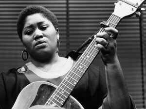 kennylanglea's tweet photo. Remembering Odetta. Passed away this day in 2008. American singer, actress and civil rights activist. She influenced many of the key figures of the 60’s folk-revival including Bob Dylan, Joan Baez and Mavis Staples #Odetta 🥀 https://t.co/GaDU6UuyjQ