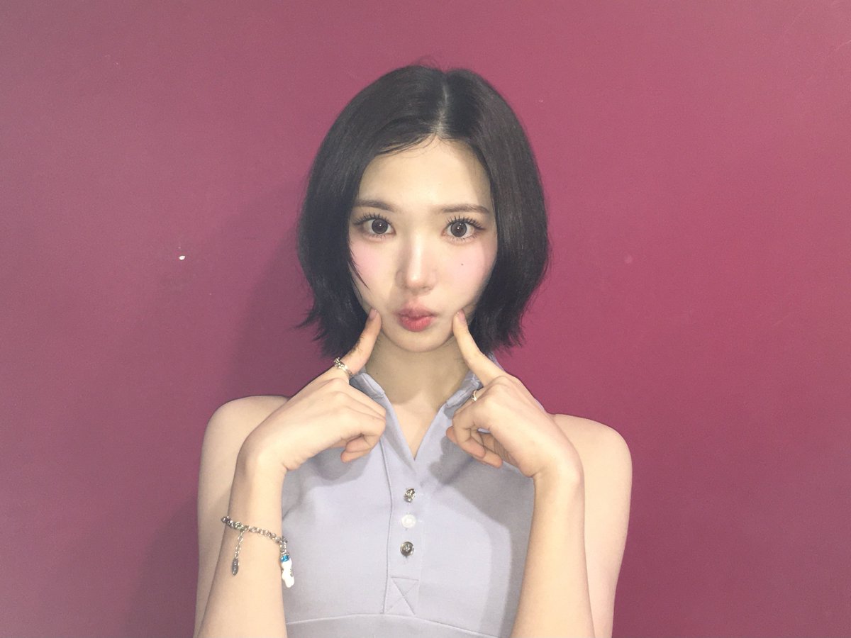 Jiwoo 🍓 tweet media