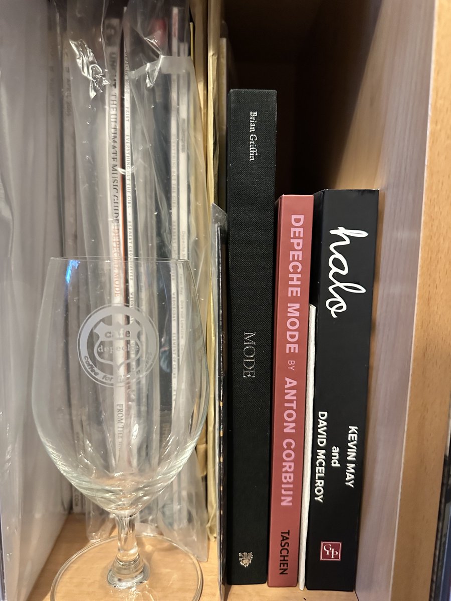 nounsley's tweet image. ⁦@davidjmcelroy⁩ there it is! #DepecheMode