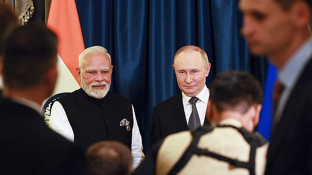 Defencematrix1's tweet image. IMP: Russian State Duma to vote today on ratifying the India–Russia RELOS pact

RELOS agreement streamlines logistics for joint exercises, relief ops, and cooperation. The key defence pact b/w the two countries was signed on Feb 18, 2025, in Moscow...google.com/amp/s/www.outl…