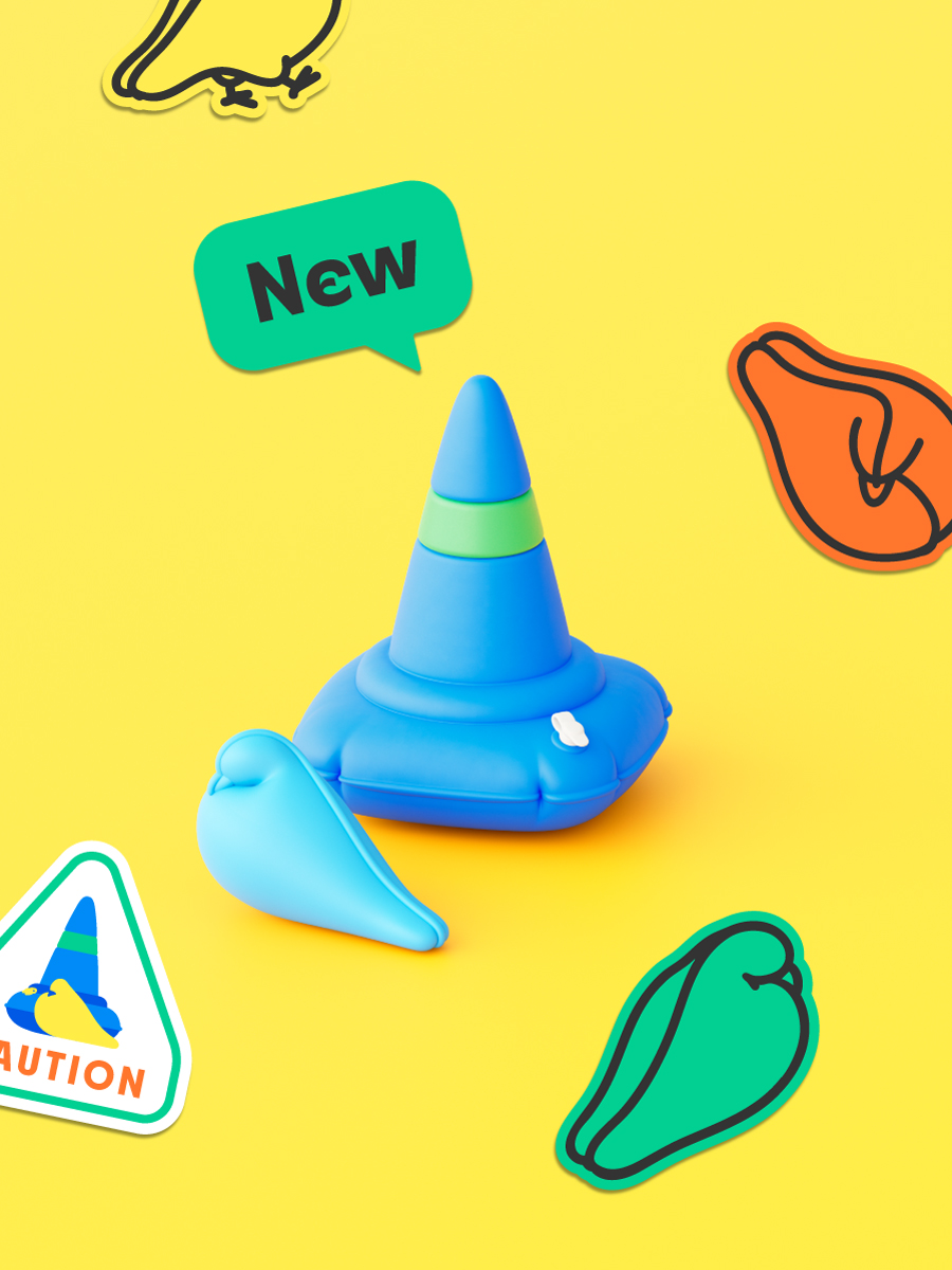 【販売】ハトとパイロンの新色、できました！

ライトブルーのハト、ブルーのパイロンの組み合わせ
明日12/3〜はちみせさん(<a href="/kaibutsushop/">83</a>)で販売開始します
よろしくお願いします〜