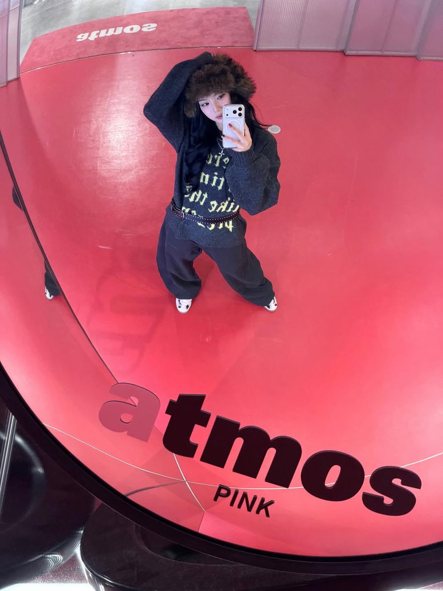 𝟐𝟓 tweet media