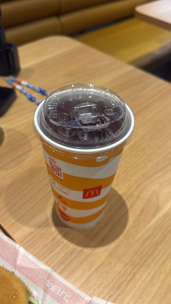 humanwindmill's tweet image. Why did McDonald’s change the cup tops ?