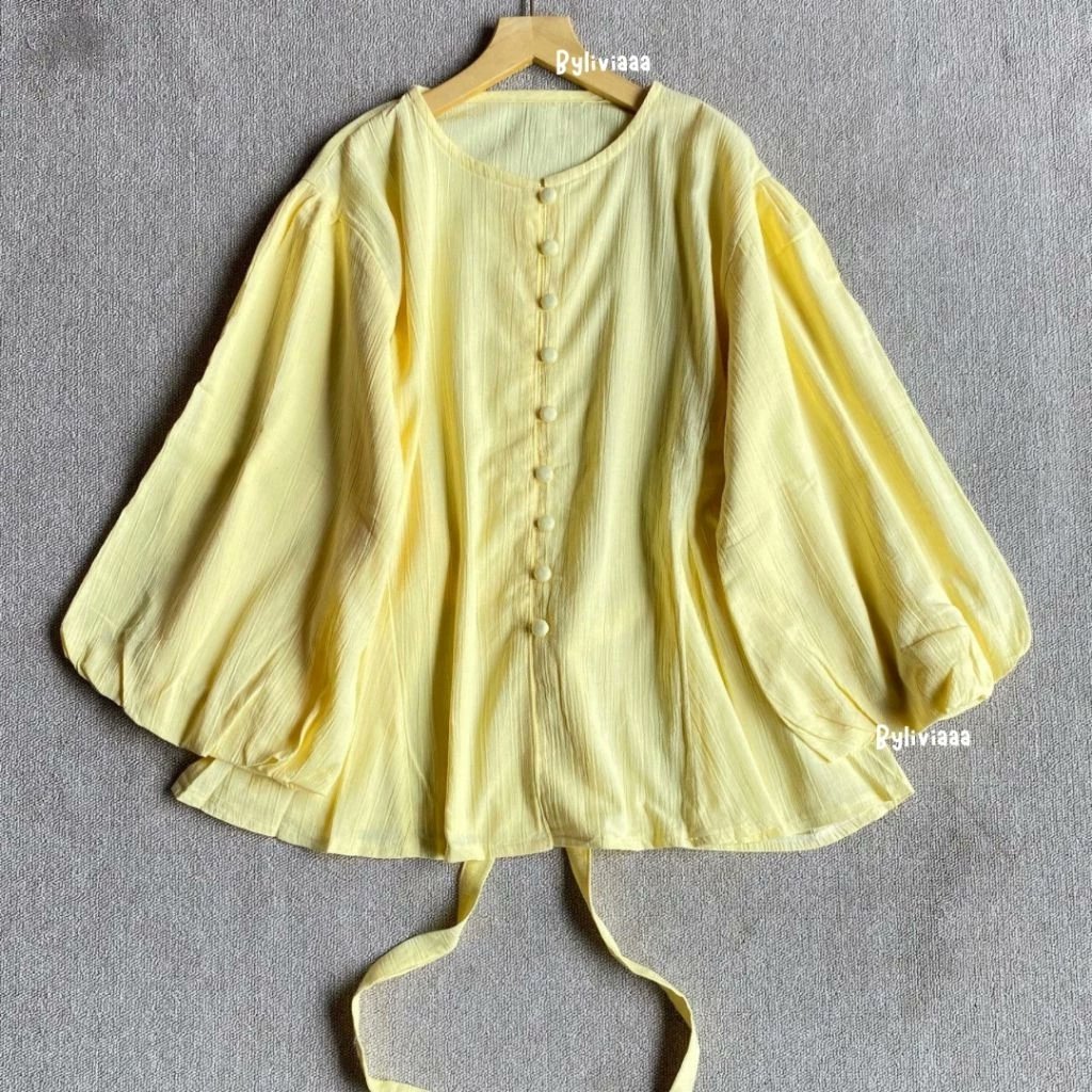 ucanbuyy_'s tweet image. Pretty blouse 🦋🌸🧚‍♀️♡ 

a thread