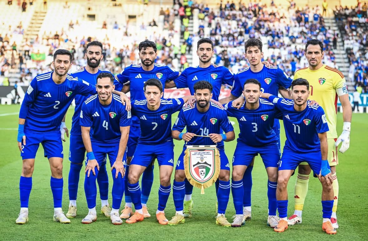 إلى دولة قطر الشقيقة لمؤازرة رجال الأزرق 
🇰🇼💙

#منتخب_الكويت 
 #كأس_العرب