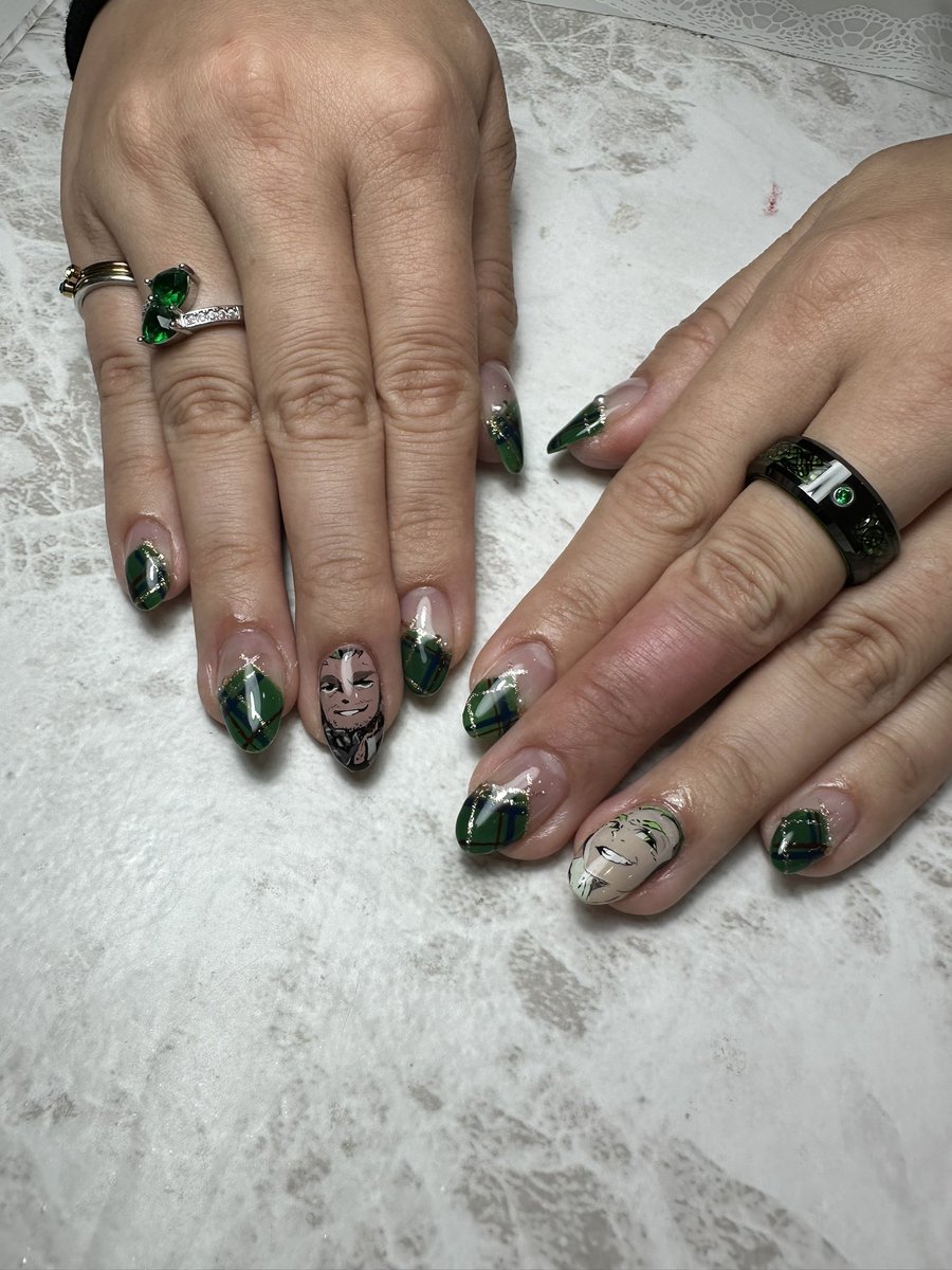 Kirua_vampire's tweet photo. おついちさん
独立、リニューアルおめでとうございます🎊

もう気分がやばくて
毎日が楽しいです！

そしてネイルも新しく
描いちゃいました！！ https://t.co/HNes6JTuvu